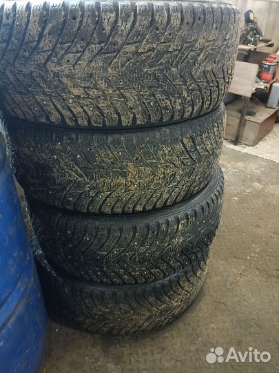 Nokian Tyres Hakkapeliitta 8 205/55 R16 94T