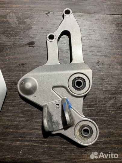 Правый кронштейн для Yamaha MT-07 ABS 2015г