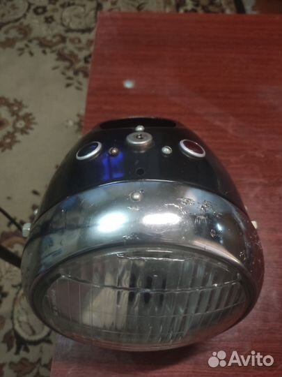 Ретро фара на иж