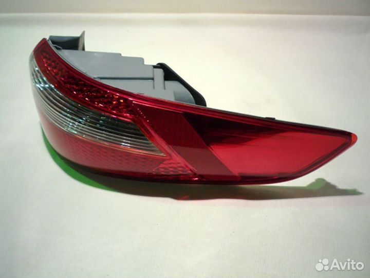 Фонарь задний правый внешний Киа Рио Седан 2011-15