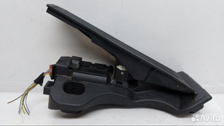 Педаль газа Volkswagen Jetta 6 2.0 TDI 2015