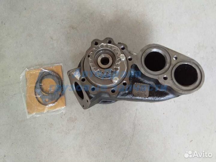 Помпа Вольво Ф12 Ф10