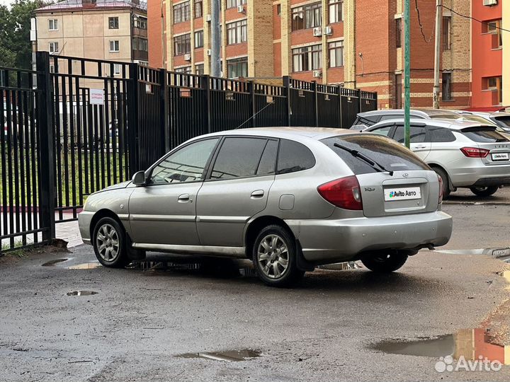 Kia Rio 1.4 МТ, 2005, 200 000 км