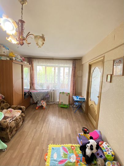 2-к. квартира, 45 м², 2/4 эт.