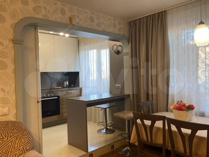 3-к. квартира, 61 м², 2/3 эт.