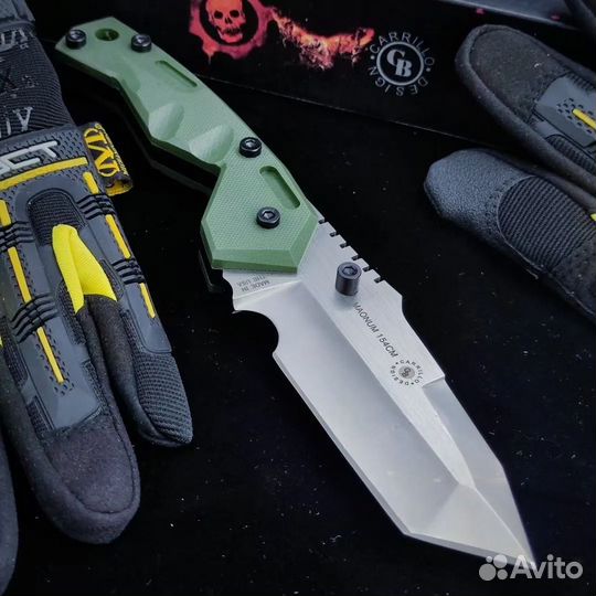 Нож Dwaine Carrillo