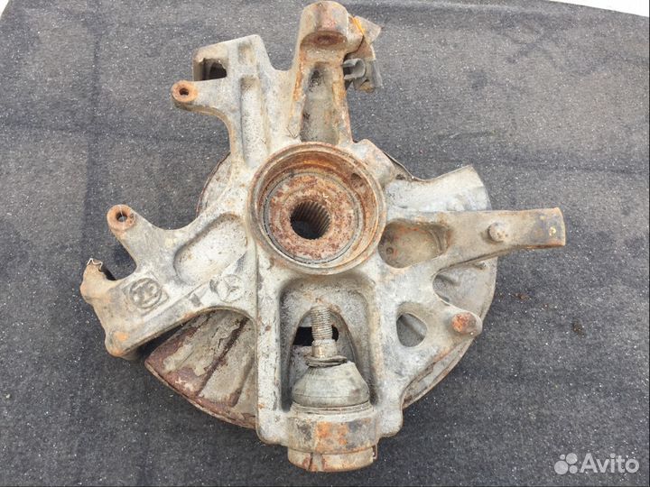 Кулак в сборе Mercedes W163