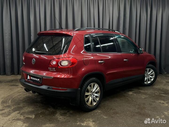 Volkswagen Tiguan 2.0 AT, 2011, 177 500 км