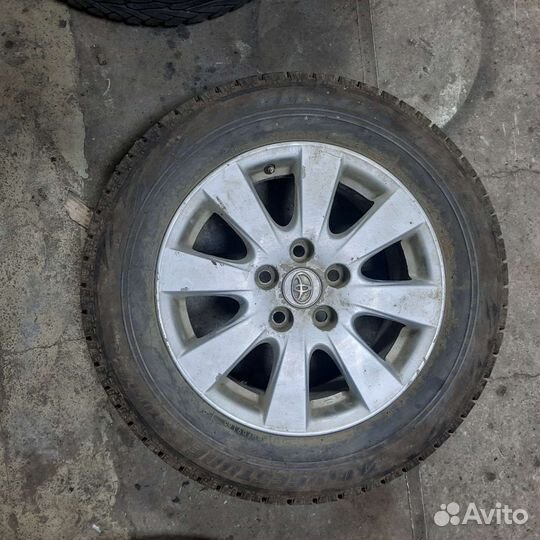Bridgestone Blizzak Revo GZ 215/60 R16