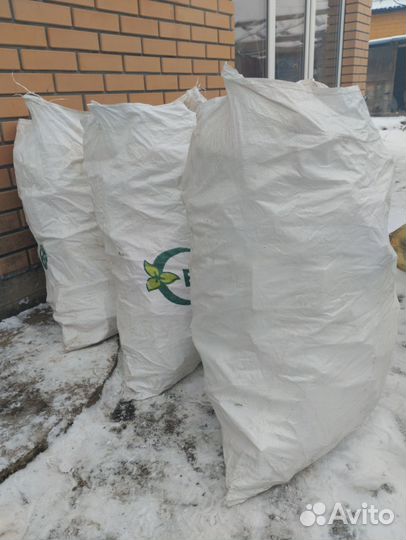 Дрова в мешках