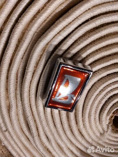 Коллекционная эмблема Ваз 2106