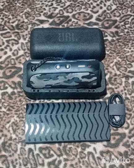 Портативная колонка JBL Flip 5 Arctic Camouflage