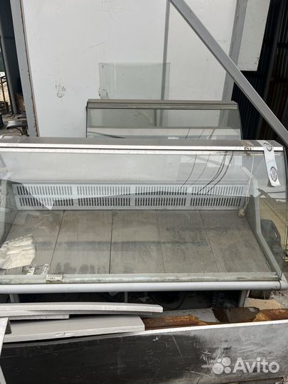 Холодильная витрина