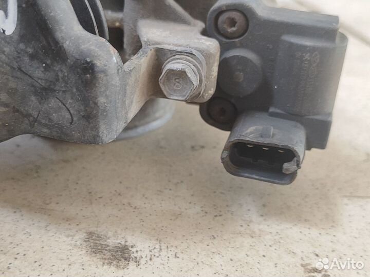 Дроссельная заслонка G4KD hyundai sonata nf