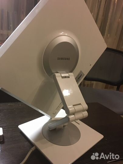 Монитор samsung 970P