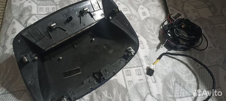 Автомагнитола 2din 5 дюймов на fluence