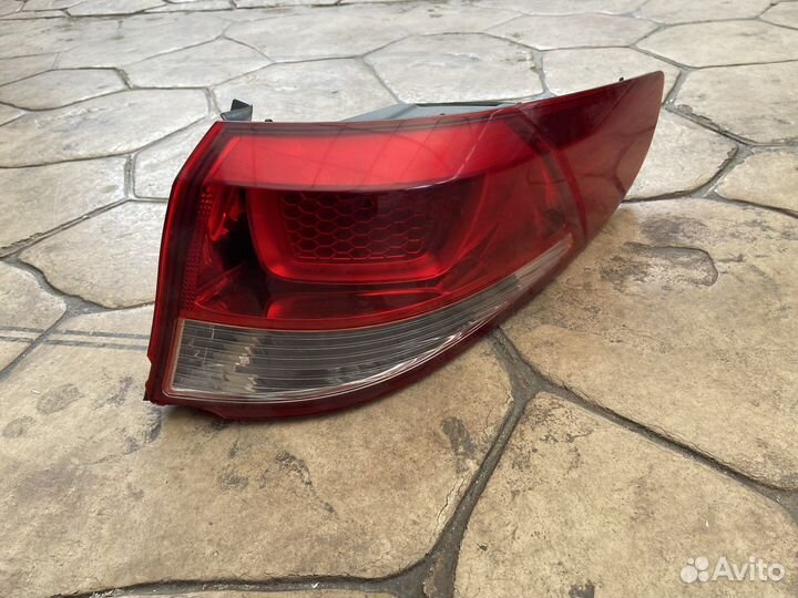 Оригинал Задний фонарь kia rio 3
