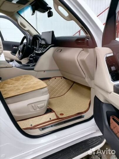 3 д коврики в багажник Nissan Crew