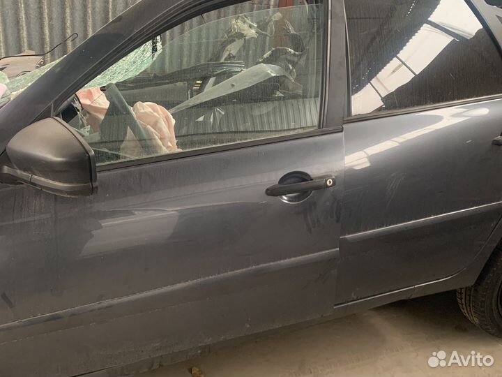 Дверь передняя левая LADA гранта