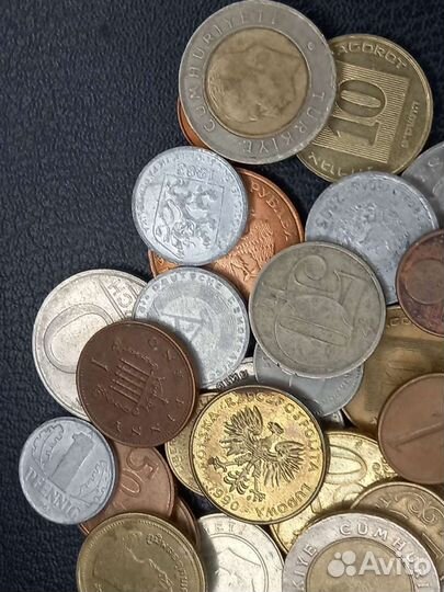Набор иностранных монет 190 шт