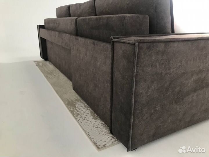 Угловой диван