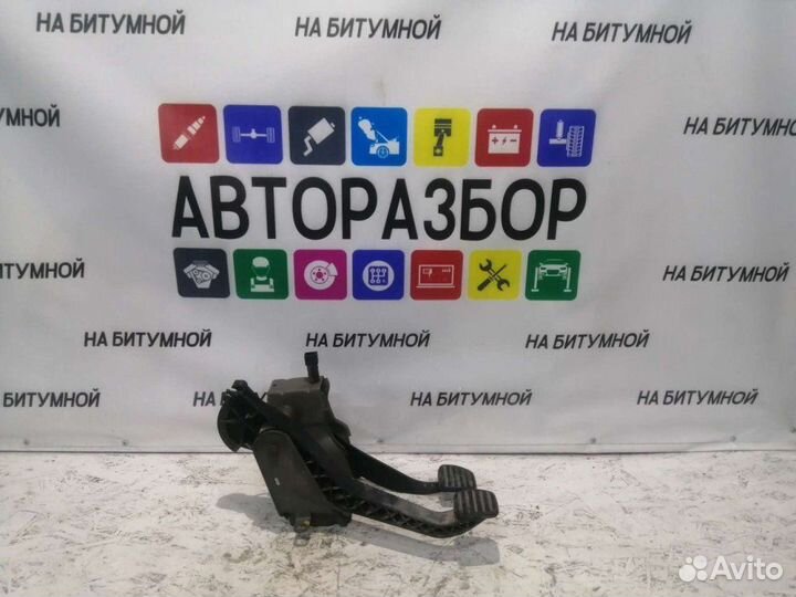 Педальный узел Renault Logan