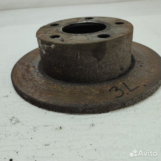 Диск тормозной задний левый Audi A6 С4 1994-1997