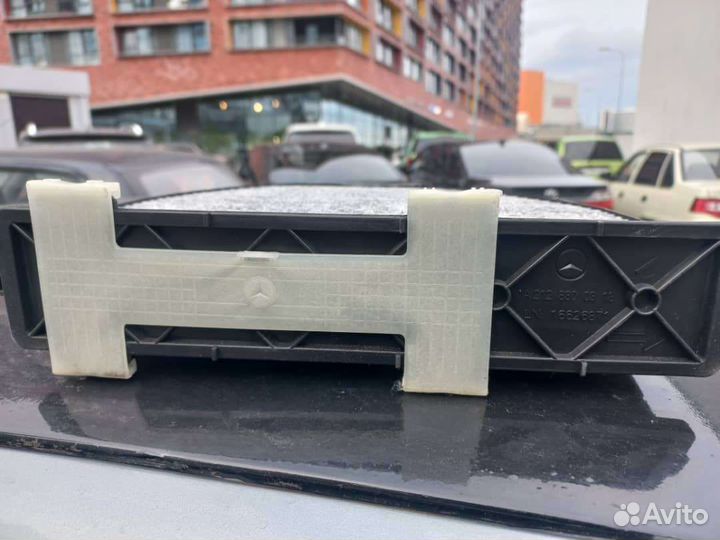 Фильтр салоный Mercedes угольный A2128300318