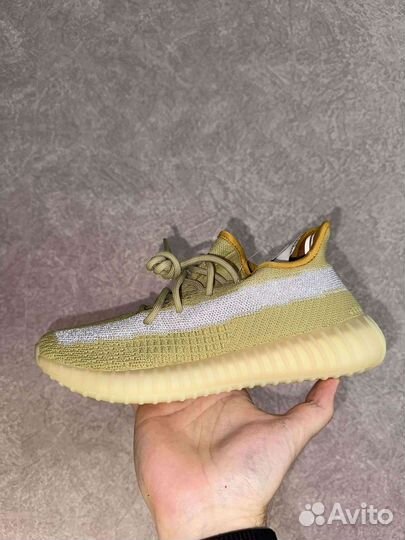 Кроссовки Adidas Yeezy Boost 350 v2