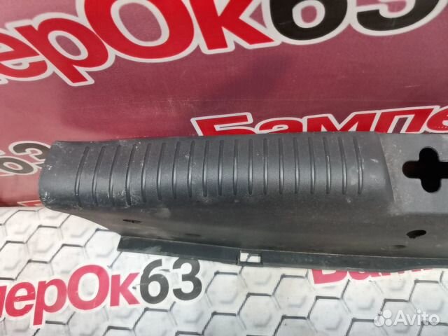 Накладка замка багажника задний Hyundai Getz