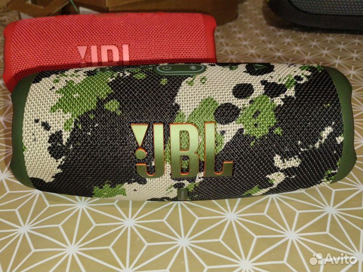 Колонка jbl charge 5 бу
