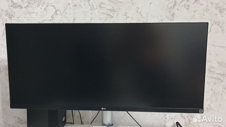 Монитор LG UltraWide 34WQ650-W 34