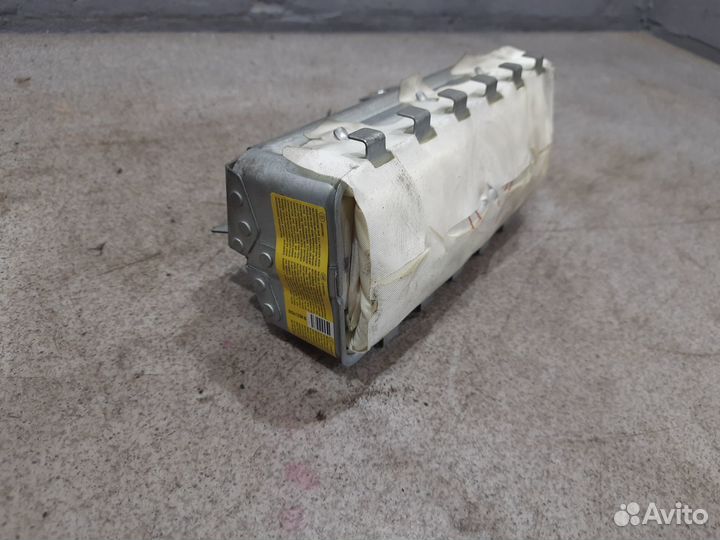 Подушка безопасности пассажира с Volkswagen Polo 5