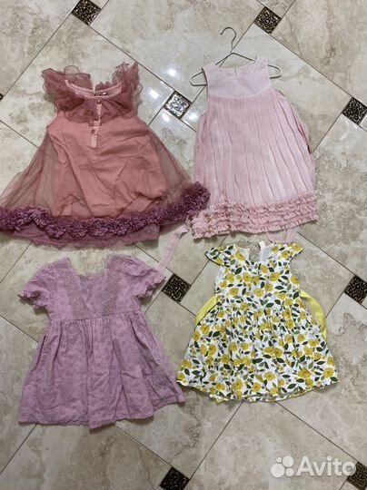 Четыре платья