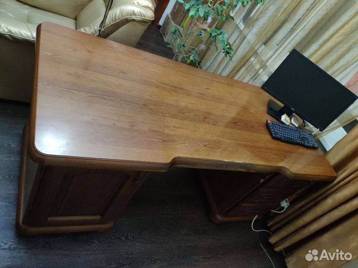 Письменный стол бу в кабинет