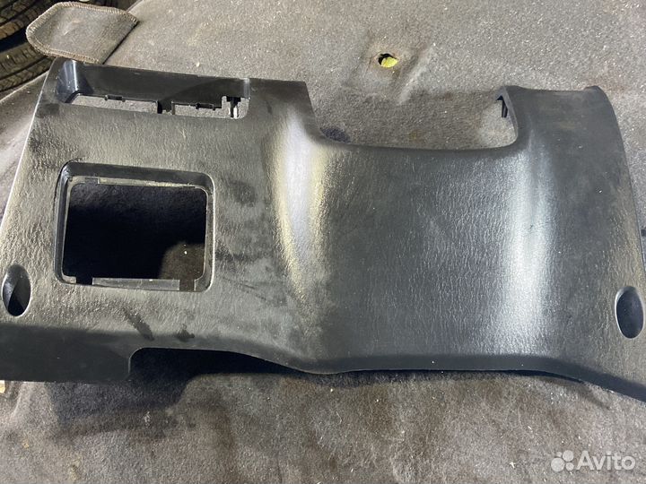 Пластик под рулевого колеса Hyundai Sonata 4