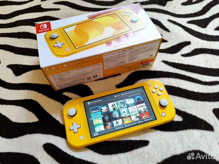 Новая Nintendo Switch Lite Прошитая, чип 288Gb