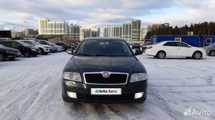 Skoda Octavia 1.6 МТ, 2008, 270 000 км