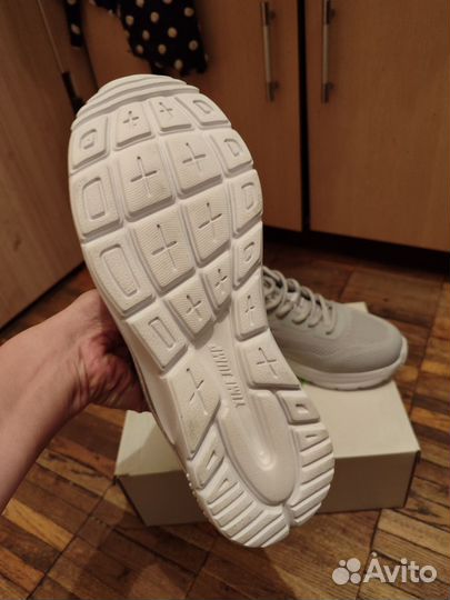 Новые кроссовки TimeJump женские 39