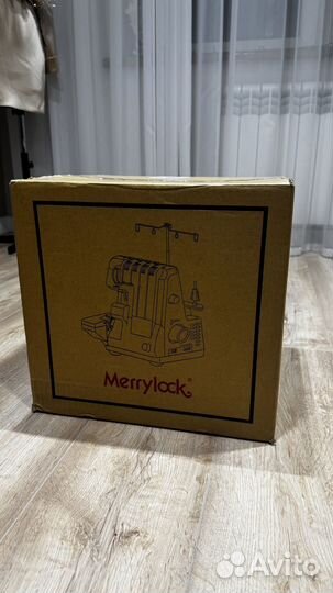 Оверлок merrylock 010