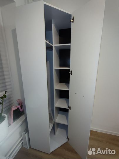 Угловой шкаф белый Gloss