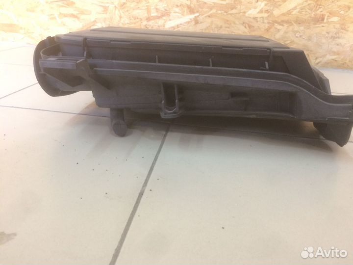 BMW E39 Корпус салонного фильтра левый с Японии