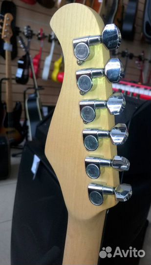 Электрогитара Caraya E252trds