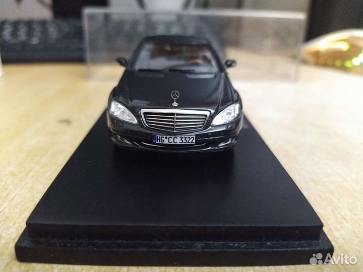 Mercedes Benz s class 221 spark 1/43