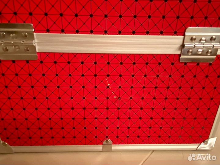 Бьюти кейс Kodi визажиста маникюра косметики