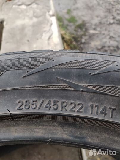 Toyo Observe G3-Ice 285/45 R22