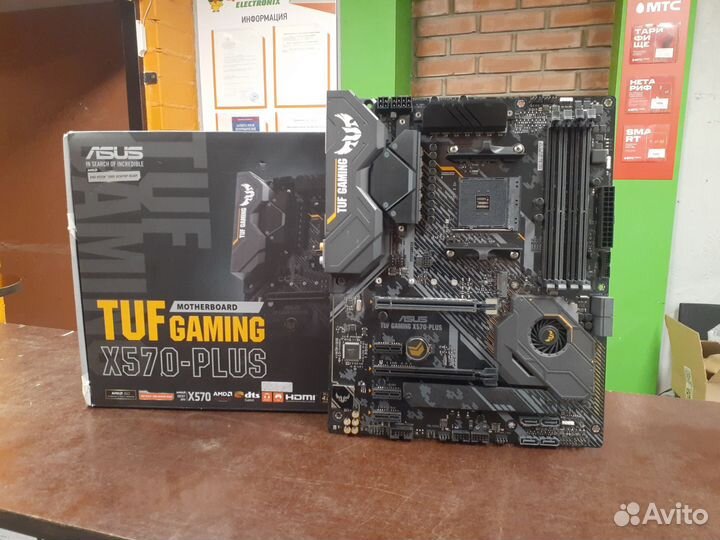 Материнская плата AM4 Asus TUF Gaming X570 plus