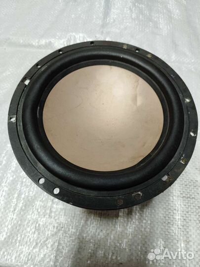 Динамик низкочастотный HiVi 16