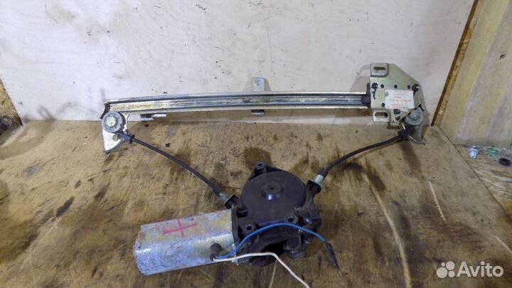 Стеклоподъемник передний правый электро Ваз 2109