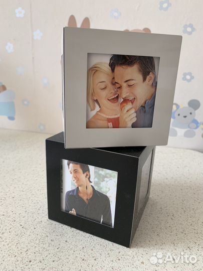 Фоторамка Новая Куб вращающийся